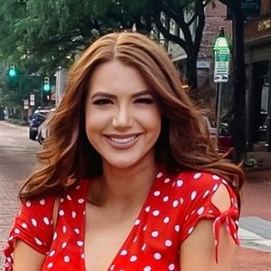 Meet your Posher, Sabrina